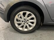 SEAT Leon 1.6 TDI CR SE DSG Euro 5 (s/s) 5dr 24