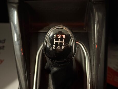 Ford Ecosport 1.5 TDCi Titanium 2WD Euro 6 5dr 11