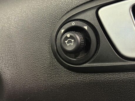 Ford Ecosport 1.5 TDCi Titanium 2WD Euro 6 5dr 21