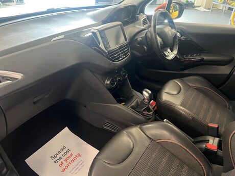 Peugeot 208 1.2 PureTech Roland Garros Euro 6 (s/s) 5dr 34