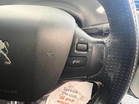 Peugeot 208 1.2 PureTech Roland Garros Euro 6 (s/s) 5dr 14