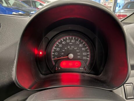 Nissan Pixo 1.0 n-tec Euro 5 5dr 18