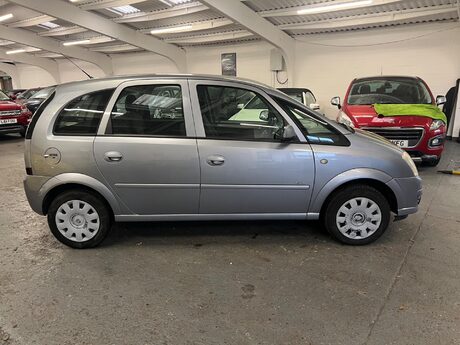 Vauxhall Meriva 1.6i 16v Club Easytronic 5dr 7