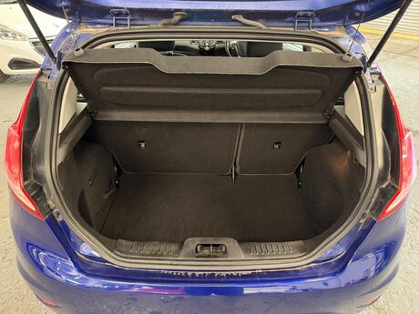 Ford Fiesta 1.0T EcoBoost Zetec Euro 6 (s/s) 3dr 23