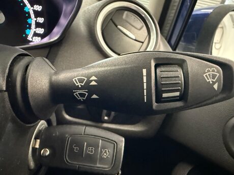 Ford Fiesta 1.0T EcoBoost Zetec Euro 6 (s/s) 3dr 14