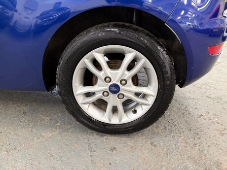 Ford Fiesta 1.0T EcoBoost Zetec Euro 6 (s/s) 3dr 19