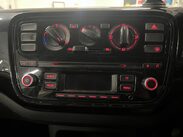 Volkswagen Up 1.0 Move up! Euro 5 3dr 22