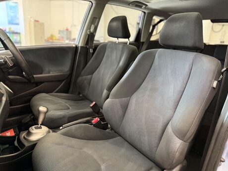 Honda Jazz 1.4 i-VTEC EX i SHIFT Euro 4 5dr 31