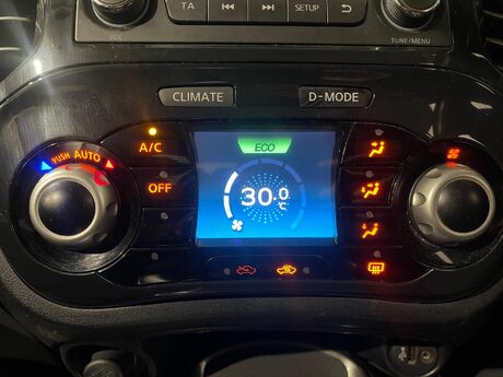 Nissan Juke 1.6 Acenta CVT Euro 5 5dr 30