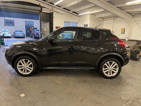 Nissan Juke 1.6 Acenta CVT Euro 5 5dr 4