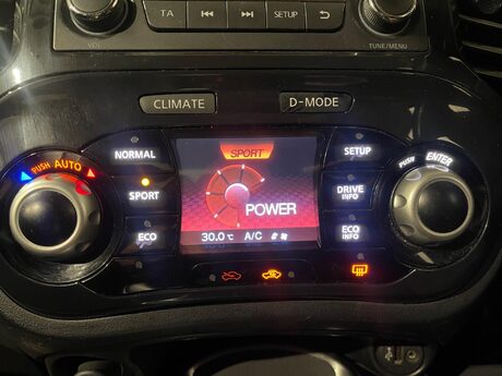 Nissan Juke 1.6 Acenta CVT Euro 5 5dr 32