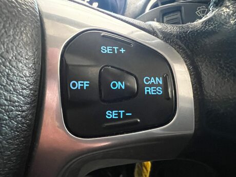 Ford Fiesta 1.0T EcoBoost Titanium Euro 5 (s/s) 5dr 16