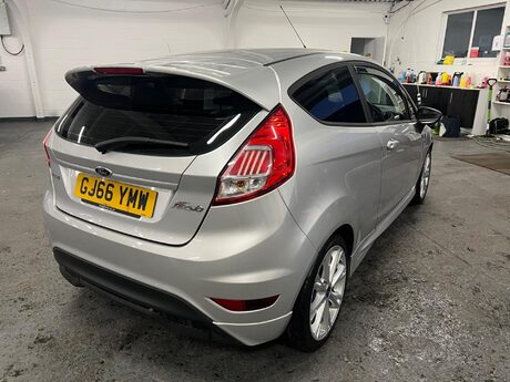 Ford Fiesta 1.0T EcoBoost Zetec S Euro 6 (s/s) 3dr 8