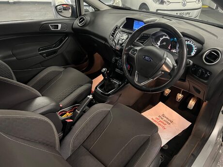 Ford Fiesta 1.0T EcoBoost Zetec S Euro 6 (s/s) 3dr 29