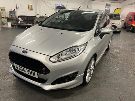 Ford Fiesta 1.0T EcoBoost Zetec S Euro 6 (s/s) 3dr 2