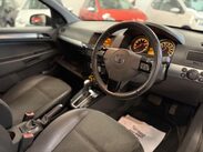 Vauxhall Astra 1.8i 16v Design 5dr 32
