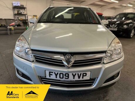 Vauxhall Astra 1.8i 16v Design 5dr 2