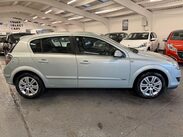 Vauxhall Astra 1.8i 16v Design 5dr 7