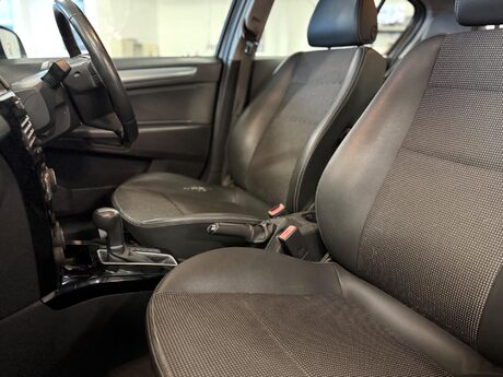 Vauxhall Astra 1.8i 16v Design 5dr 31