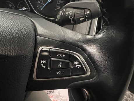 Ford Focus 1.0T EcoBoost Titanium Euro 6 (s/s) 5dr 14