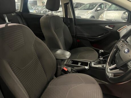 Ford Focus 1.0T EcoBoost Titanium Euro 6 (s/s) 5dr 10