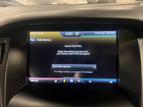 Ford Focus 1.0T EcoBoost Titanium Euro 6 (s/s) 5dr 28