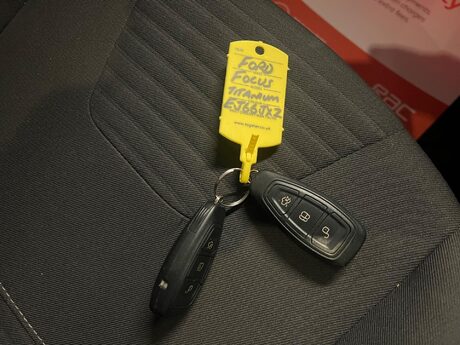 Ford Focus 1.0T EcoBoost Titanium Euro 6 (s/s) 5dr 19