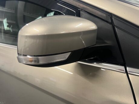 Ford Focus 1.0T EcoBoost Titanium Euro 6 (s/s) 5dr 31