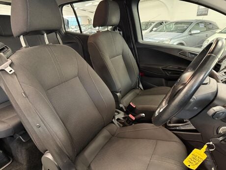 Ford B-Max 1.0T EcoBoost Zetec Euro 5 5dr 14