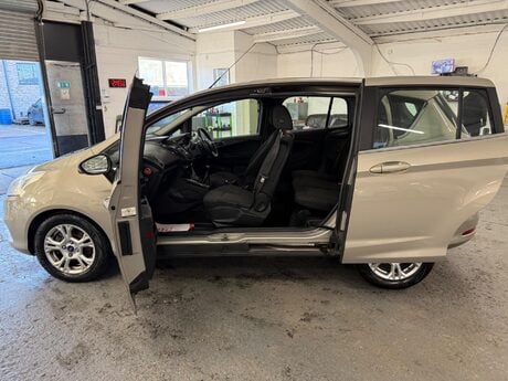 Ford B-Max 1.0T EcoBoost Zetec Euro 5 5dr 6