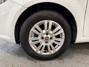 Fiat Punto 1.2 Easy Manual Euro 5 5dr 22