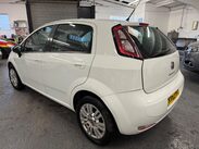 Fiat Punto 1.2 Easy Manual Euro 5 5dr 4