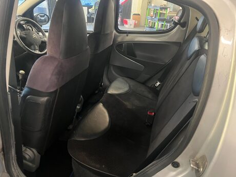 Citroen C1 1.0i VTR+ Euro 4 5dr 11