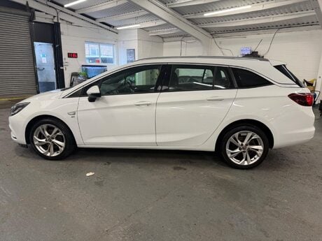 Vauxhall Astra 1.4i Turbo SRi Sports Tourer Euro 6 5dr 5