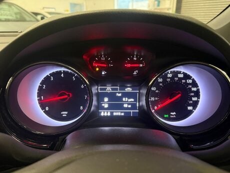 Vauxhall Astra 1.4i Turbo SRi Sports Tourer Euro 6 5dr 21