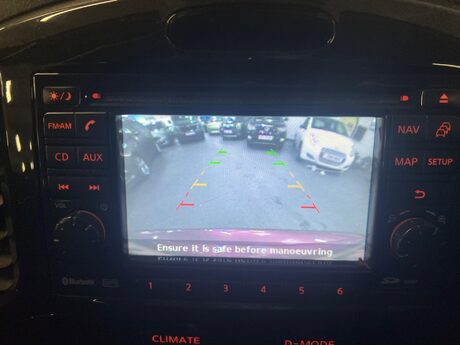 Nissan Juke 1.6 Acenta Premium Euro 5 (s/s) 5dr 24