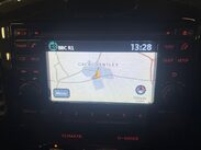 Nissan Juke 1.6 Acenta Premium Euro 5 (s/s) 5dr 27