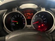 Nissan Juke 1.6 Acenta Premium Euro 5 (s/s) 5dr 28