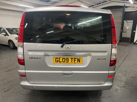 Mercedes-Benz Viano 3.0 CDI Ambiente RWD L4 H1 5dr 6