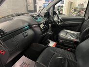Mercedes-Benz Viano 3.0 CDI Ambiente RWD L4 H1 5dr 31