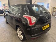 SsangYong Tivoli 1.6 e-XDi EX Euro 6 5dr 4