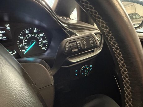 Ford Fiesta 1.0T EcoBoost ST-Line Euro 6 (s/s) 3dr 20