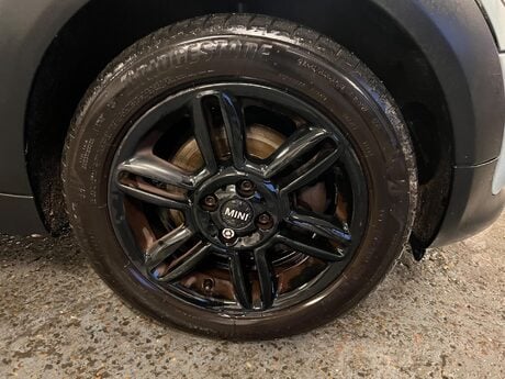 Mini Clubman 1.6 Cooper Euro 6 (s/s) 5dr 17