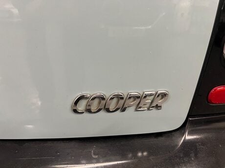 Mini Clubman 1.6 Cooper Euro 6 (s/s) 5dr 29