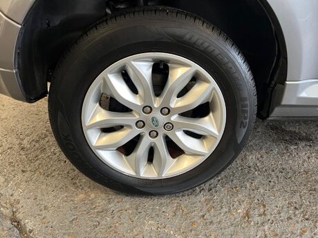 Land Rover Freelander 2 2.2 SD4 HSE CommandShift 4WD Euro 5 5dr 27