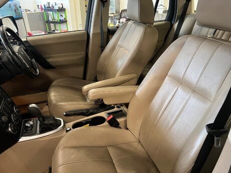 Land Rover Freelander 2 2.2 SD4 HSE CommandShift 4WD Euro 5 5dr 37