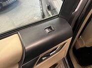 Land Rover Freelander 2 2.2 SD4 HSE CommandShift 4WD Euro 5 5dr 23