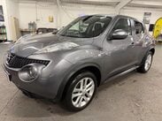 Nissan Juke 1.6 Acenta Premium Euro 5 (s/s) 5dr 3