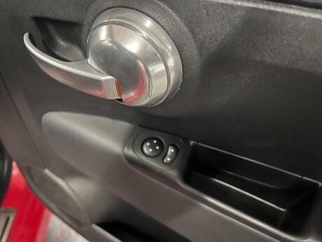 Fiat 500 0.9 TwinAir S Dualogic Euro 5 (s/s) 3dr 30