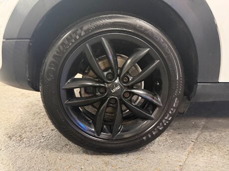 Mini Countryman 2.0 Cooper SD Euro 5 (s/s) 5dr 21